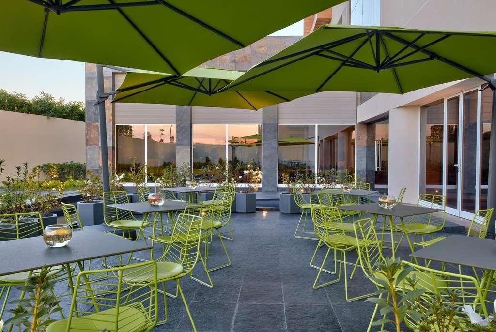 Hotel Galeria Plaza Irapuato Restaurace fotografie